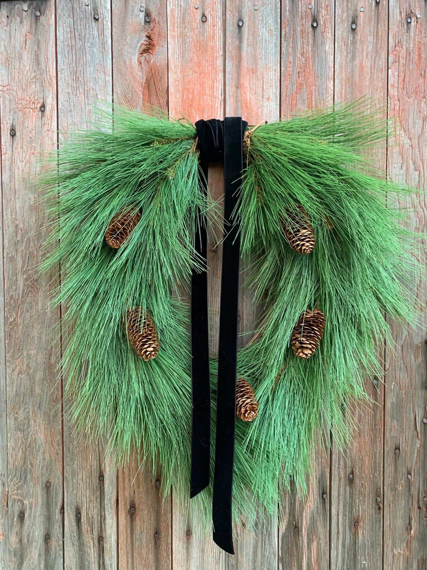 Long Needle Pine Winter Wreath