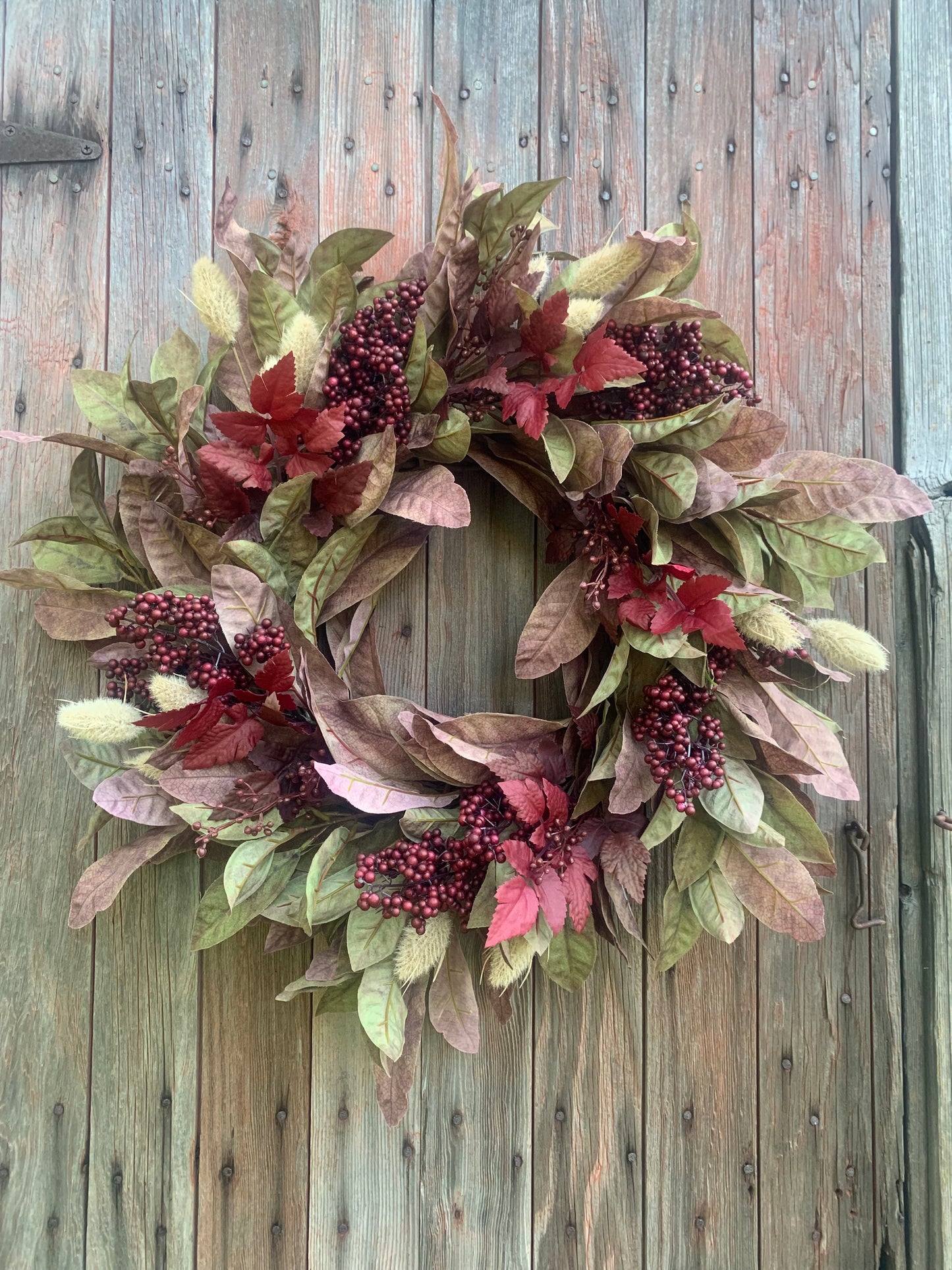 Cimicifuga and Berries Croton Leaf Wreath