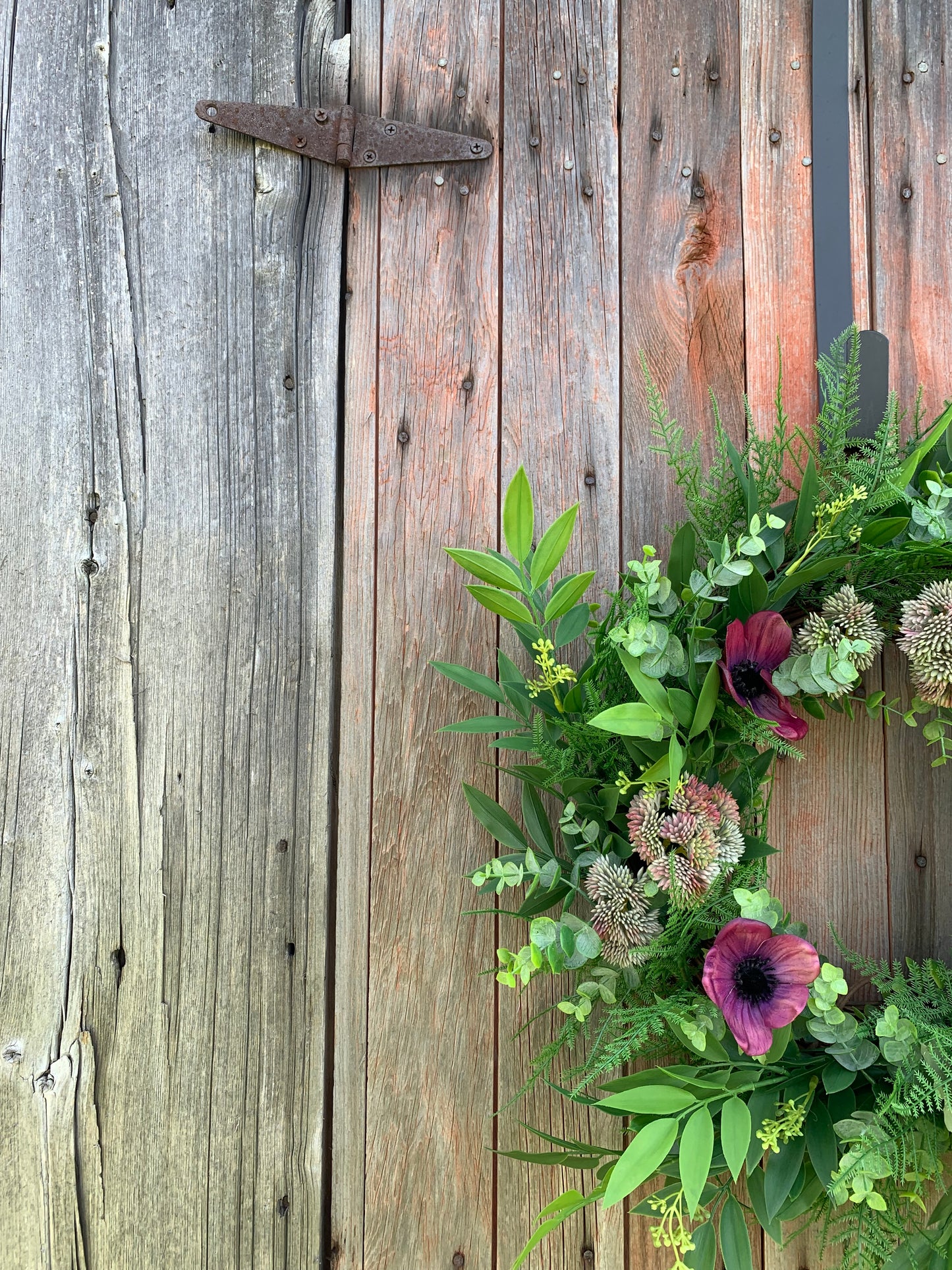 Anemone Wreath
