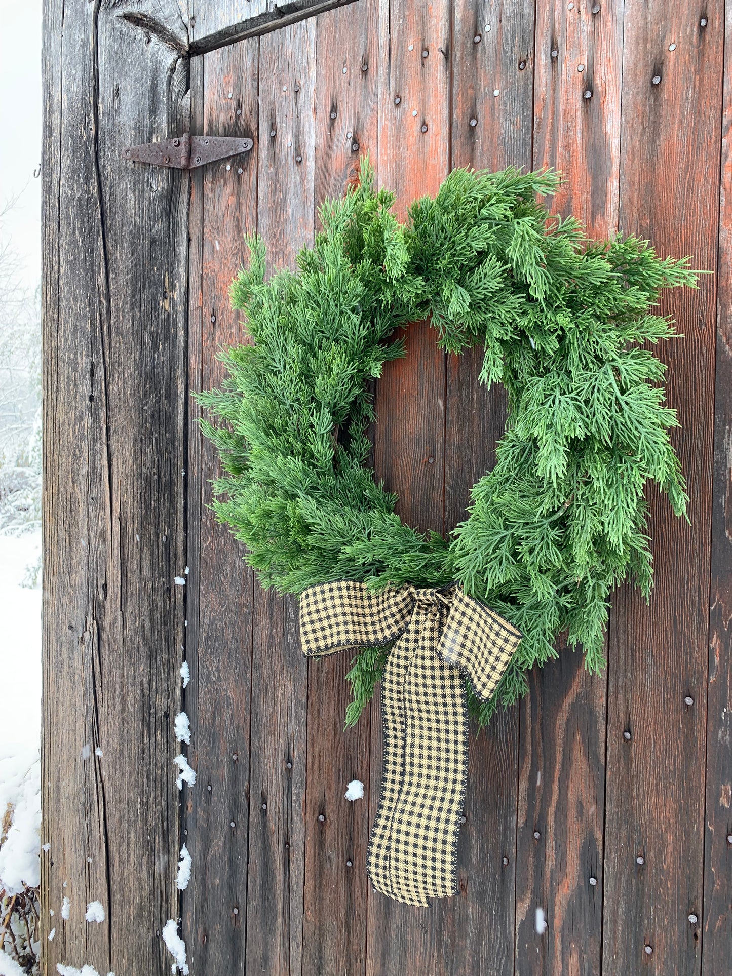 Simply Cedar Winter Wreath