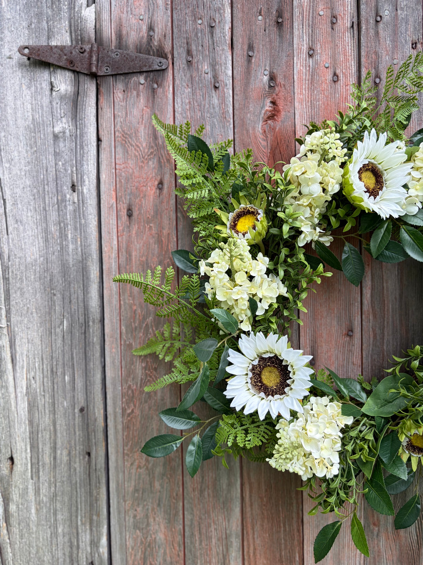 White Sunflower Market Wreath