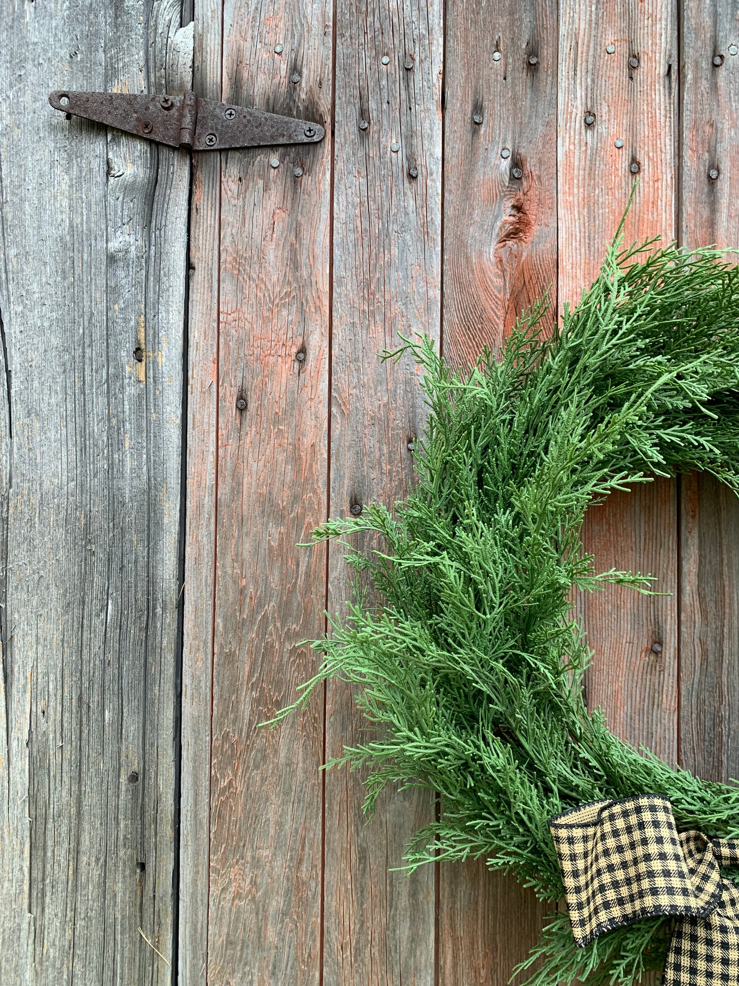 Simply Cedar Winter Wreath