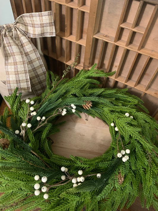 Rustic Norfolk Pine Candle Ring